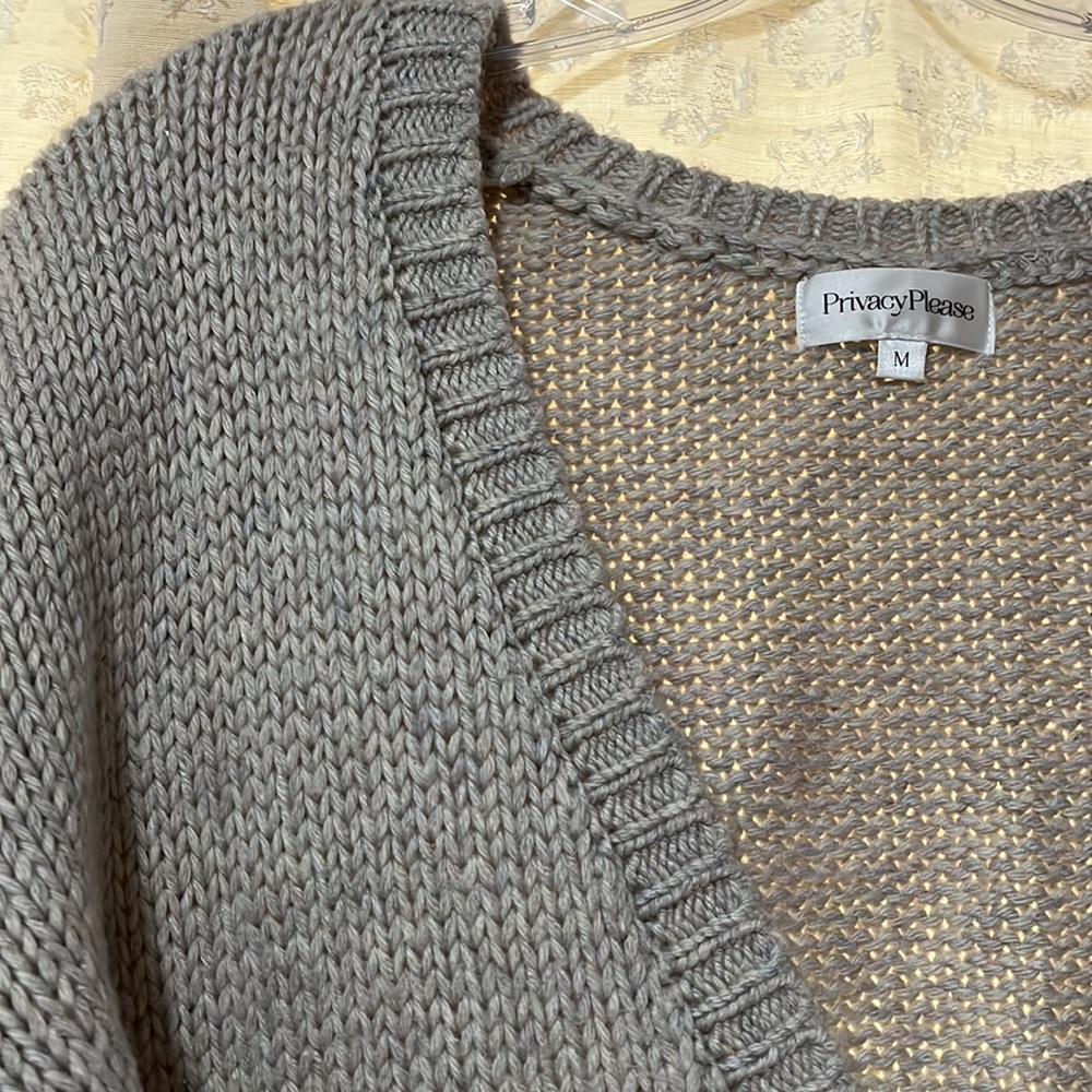 Cardigan - Picture 2 of 4